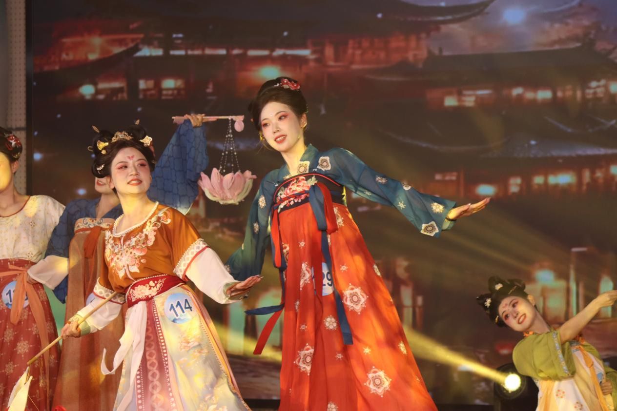 学前完美体育365手机版最新活动系党